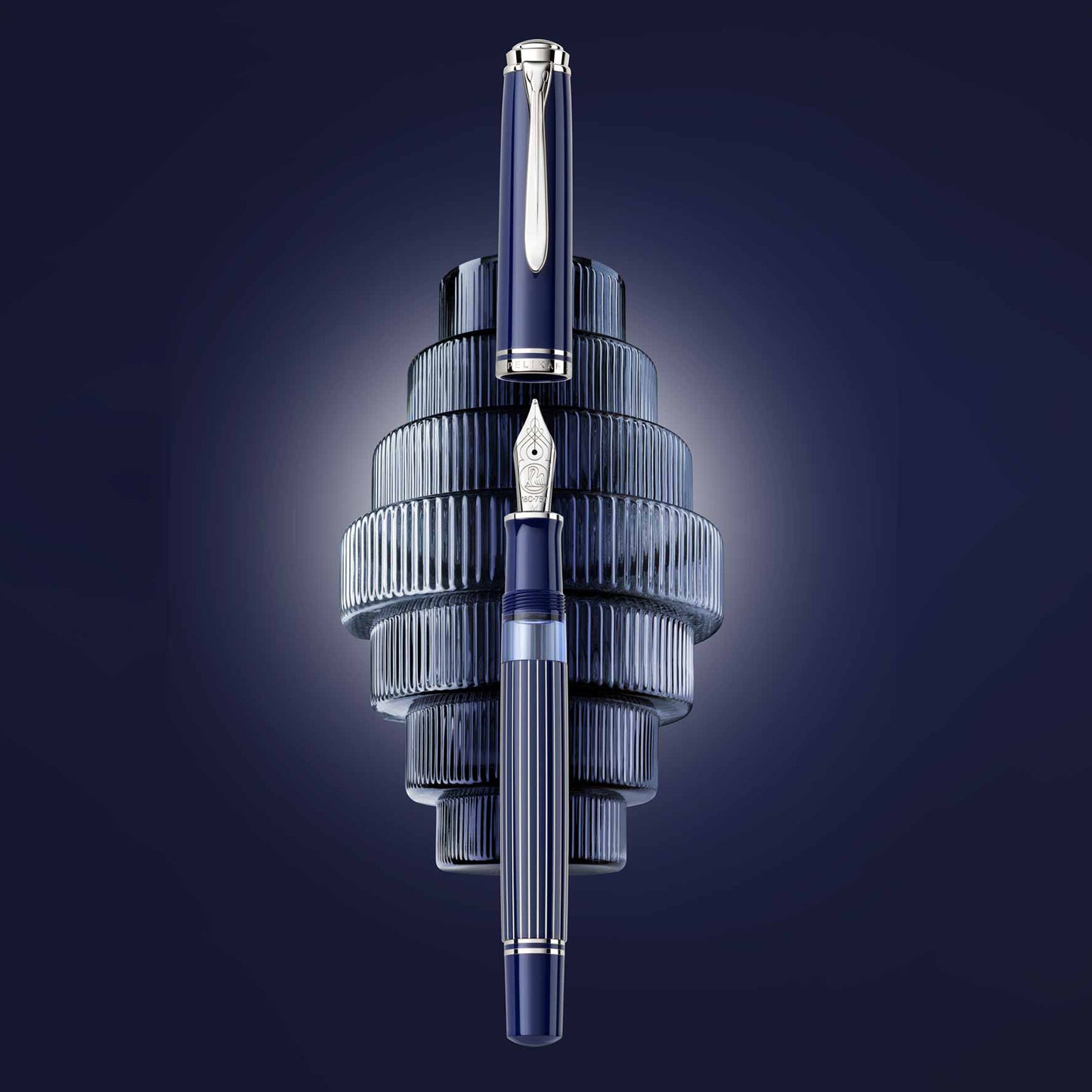 Pluma fuente Pelikan M815 Metal Striped Blue