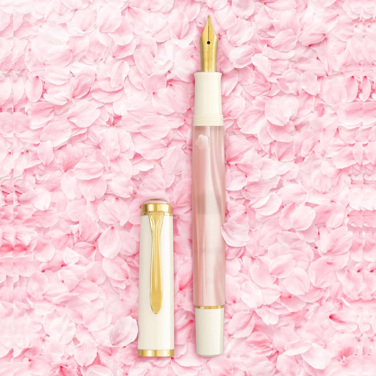 Pluma fuente Pelikan M200 Classic Cherry Blossom
